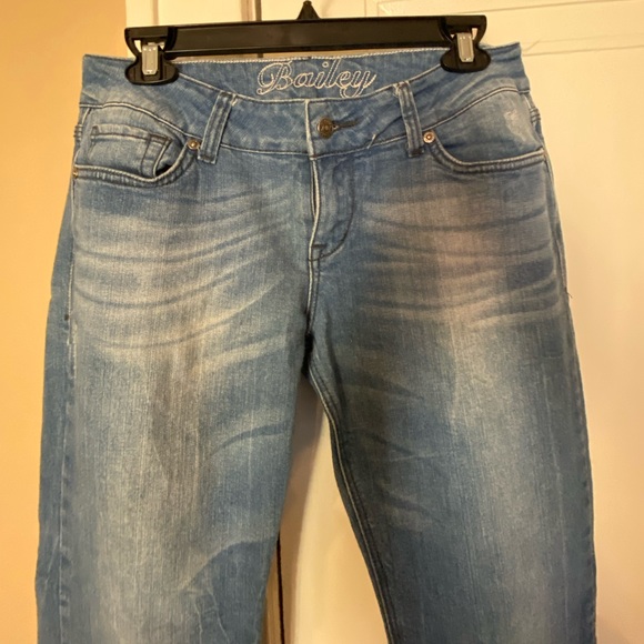 Delia’s Bailey Jeans size 9/10R stonewashed jeans. EUC - Picture 2 of 11